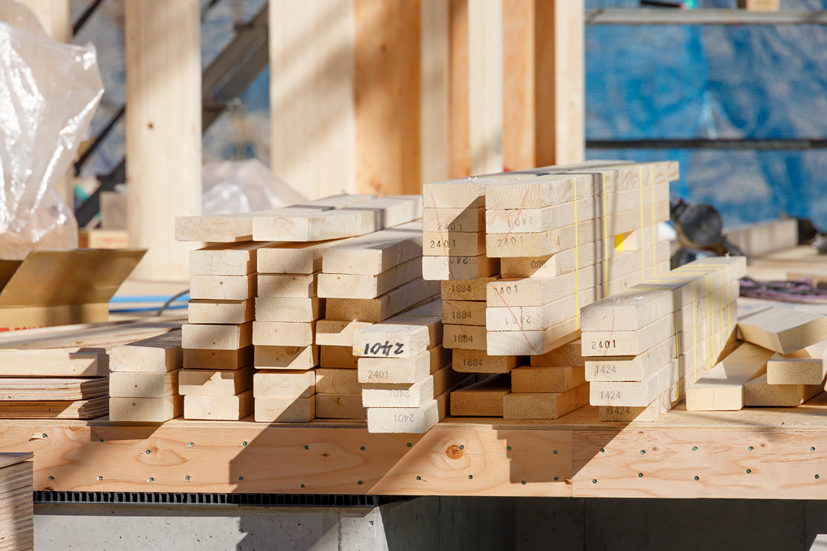 建築資材の共同一括仕入れ・一括加工で材料のコストダウンを実現