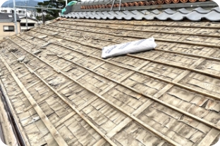 屋根葺き替え