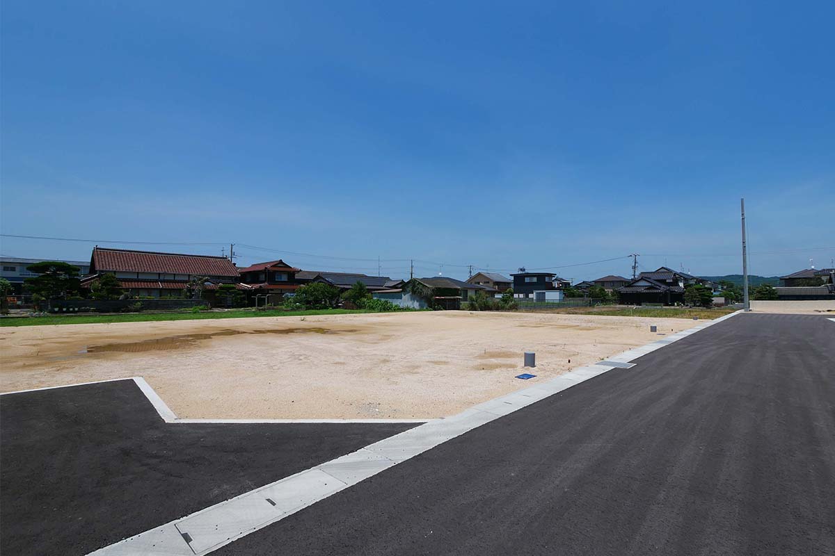 前面道路含む現地写真