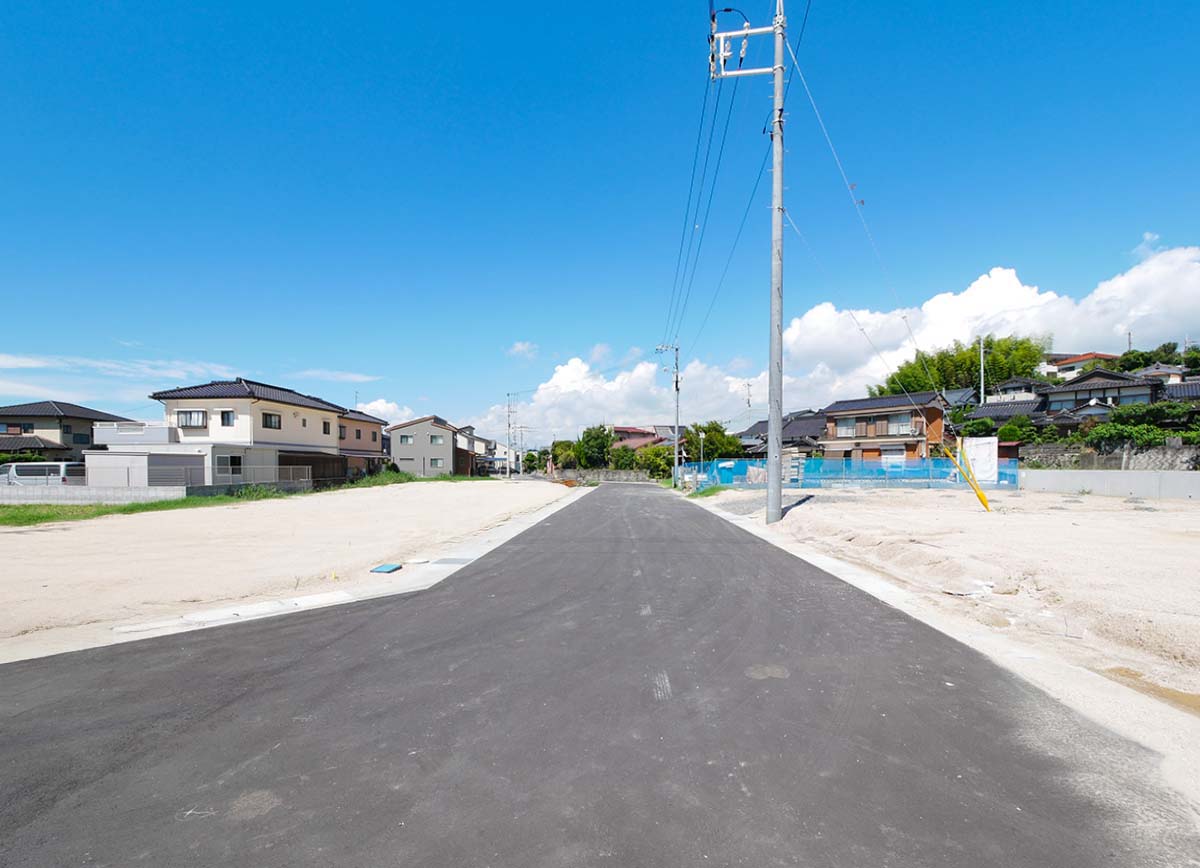 前面道路含む現地写真