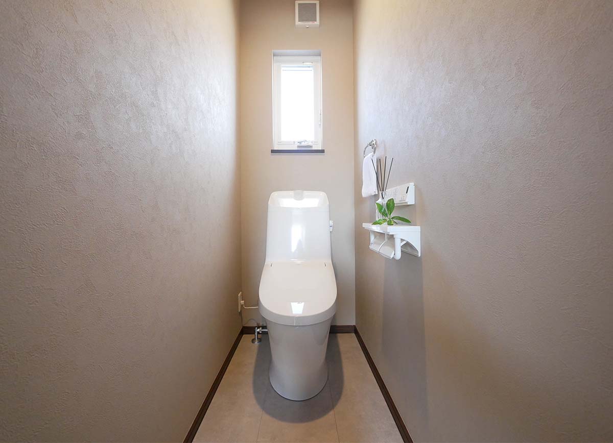 トイレ（リクシル）