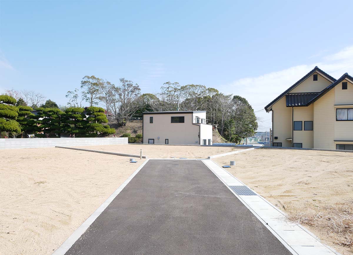 前面道路含む現地写真