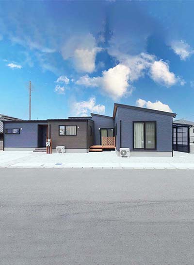 光を取り込む、ゆったりとした佇まいの平屋