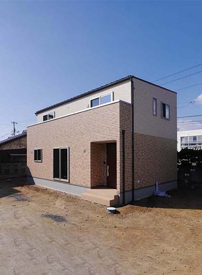 ナチュラル＋アンティークカフェのような暮らしを楽しむ家