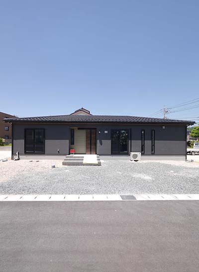 高級感あふれる平屋住宅