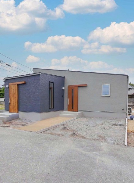 機能的でモダンなデザインの平屋住宅