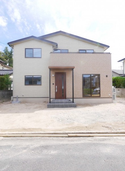 自然光を取り入れた快適な生活空間