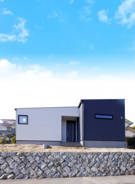 スッキリ暮らせるおしゃれハウス