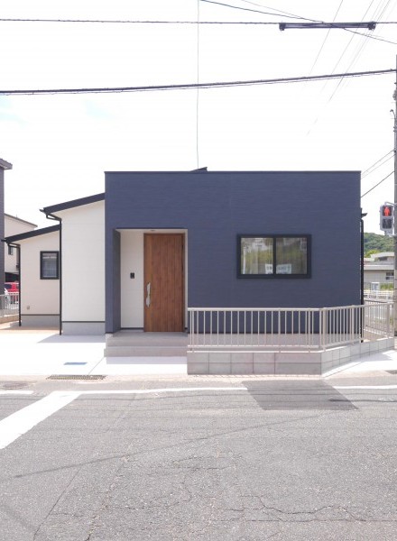 吹き抜け×勾配天井で叶えるおしゃれな住まい