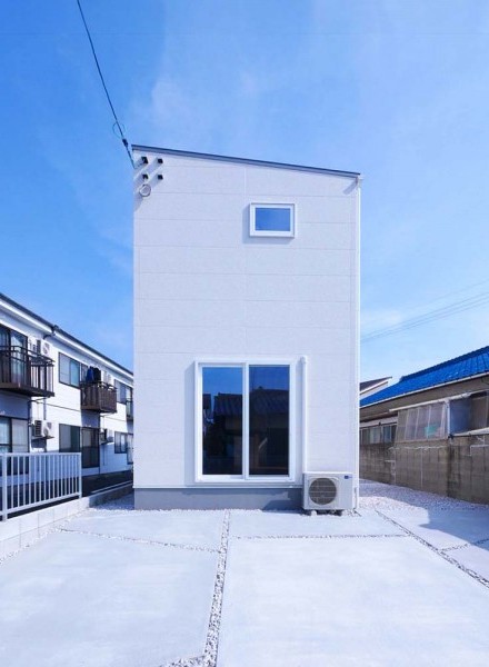 洗練されたフォルムの美しい住まい