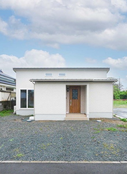 暮らしにフィットするナチュラルデザイン