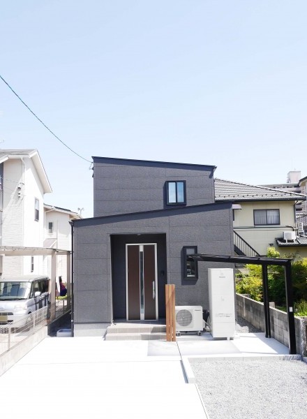 暮らしにフィットする、和のやすらぎを感じる住まい