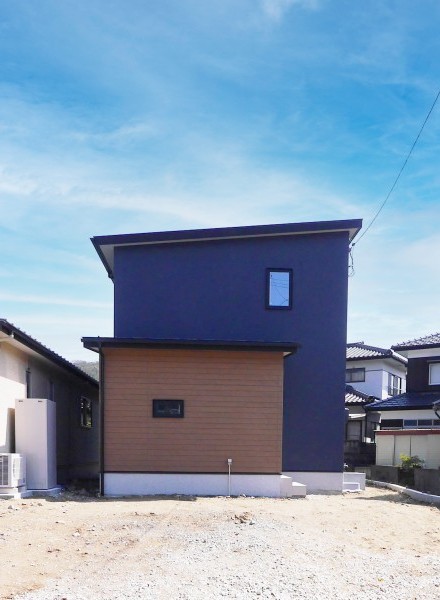 自分時間も家族時間も心地よく。緩やかに繋がる家