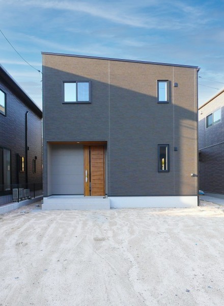 和と洋を楽しむ、暮らし広がる住まい