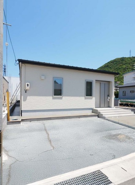 シンプル×モダン。美しい佇まいの平屋住宅