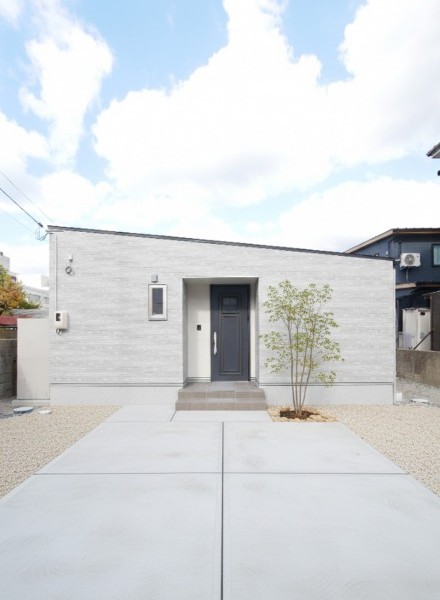 ワンフロアでつながる、開放感あふれる平屋の住まい