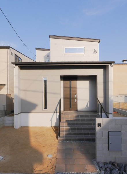 すっきり整えた空間に、心地よさを満たした住まい