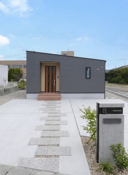 コンパクトに整う、心地よい平屋の暮らし