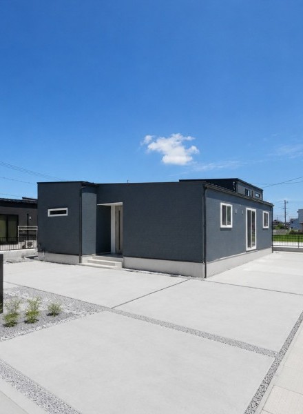 暮らしやすさを、すっきりとまとめた住まい
