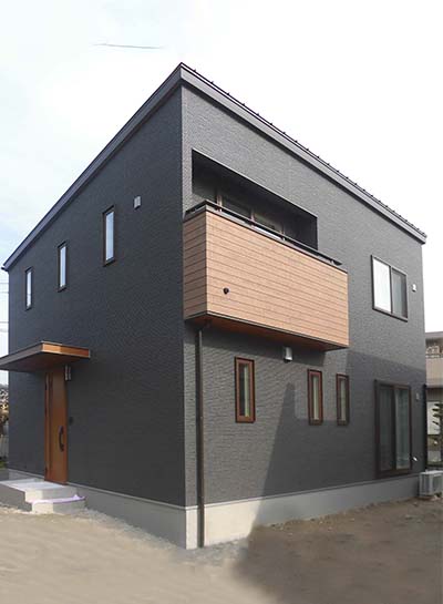 アクセントクロスを活用したスタイリッシュでオシャレなお家