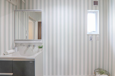 脱衣室・洗面化粧台